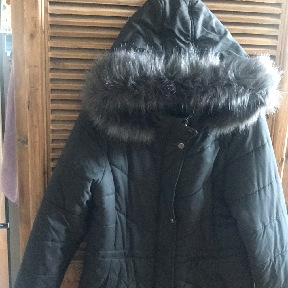 XL women’s black A New Day puffy coat
